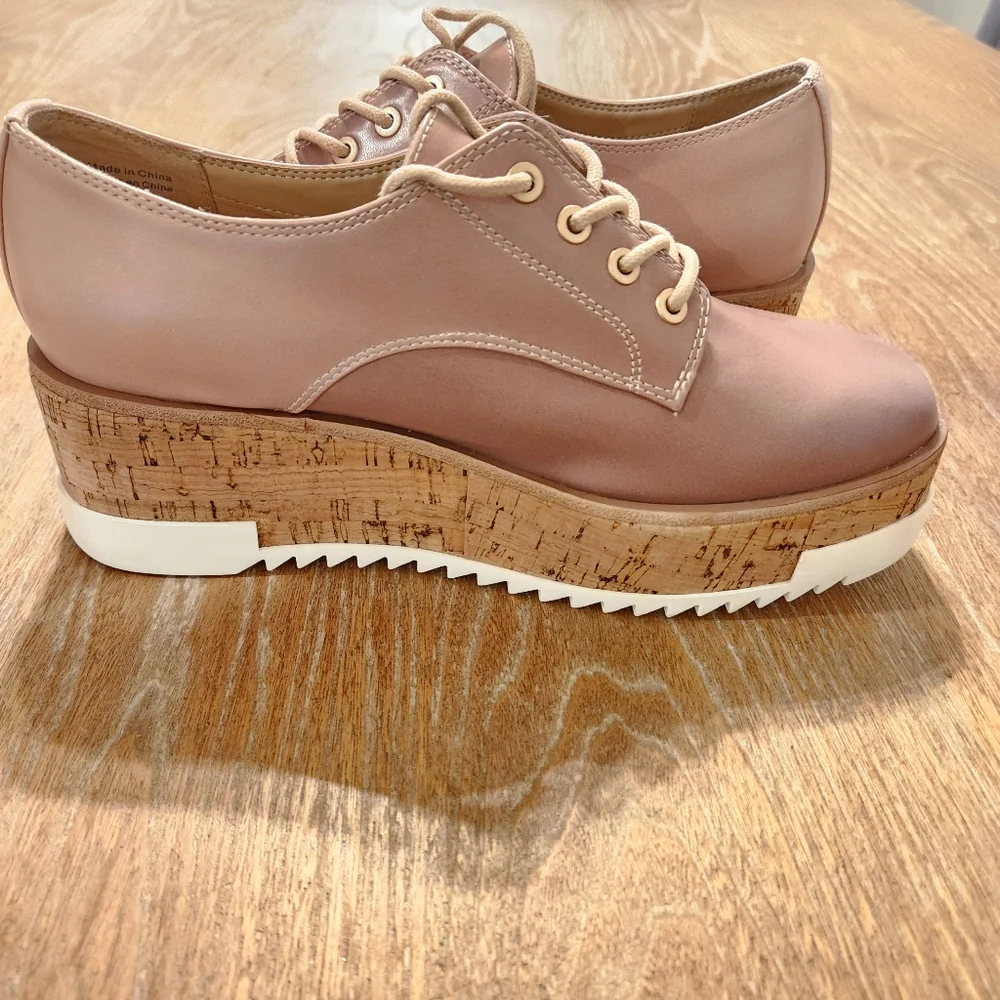 ALDO Weralia Platform Lace Shoes‎ Tan Women's Size 7.5